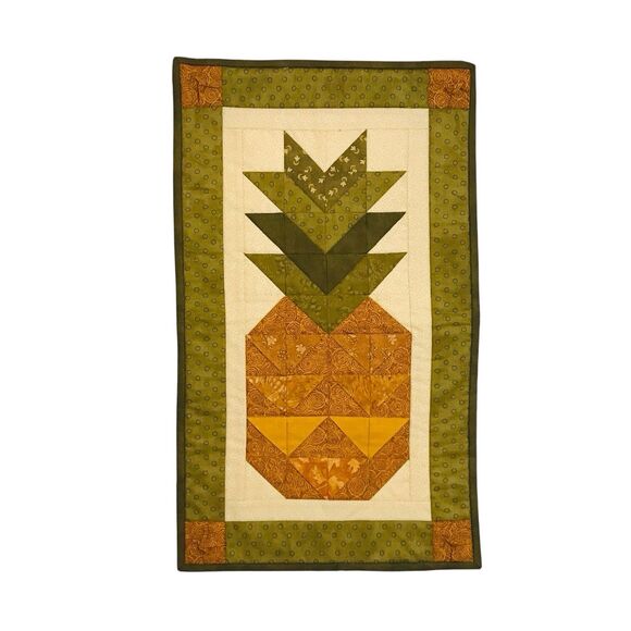 Vintage Handmade And Machine Quilted  Wall Hanging Pineapple Gold Green 14.5x24" - Picture 5 of 6